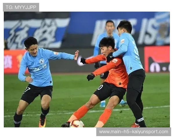 媒体与俱乐部对伤情报道存在分歧